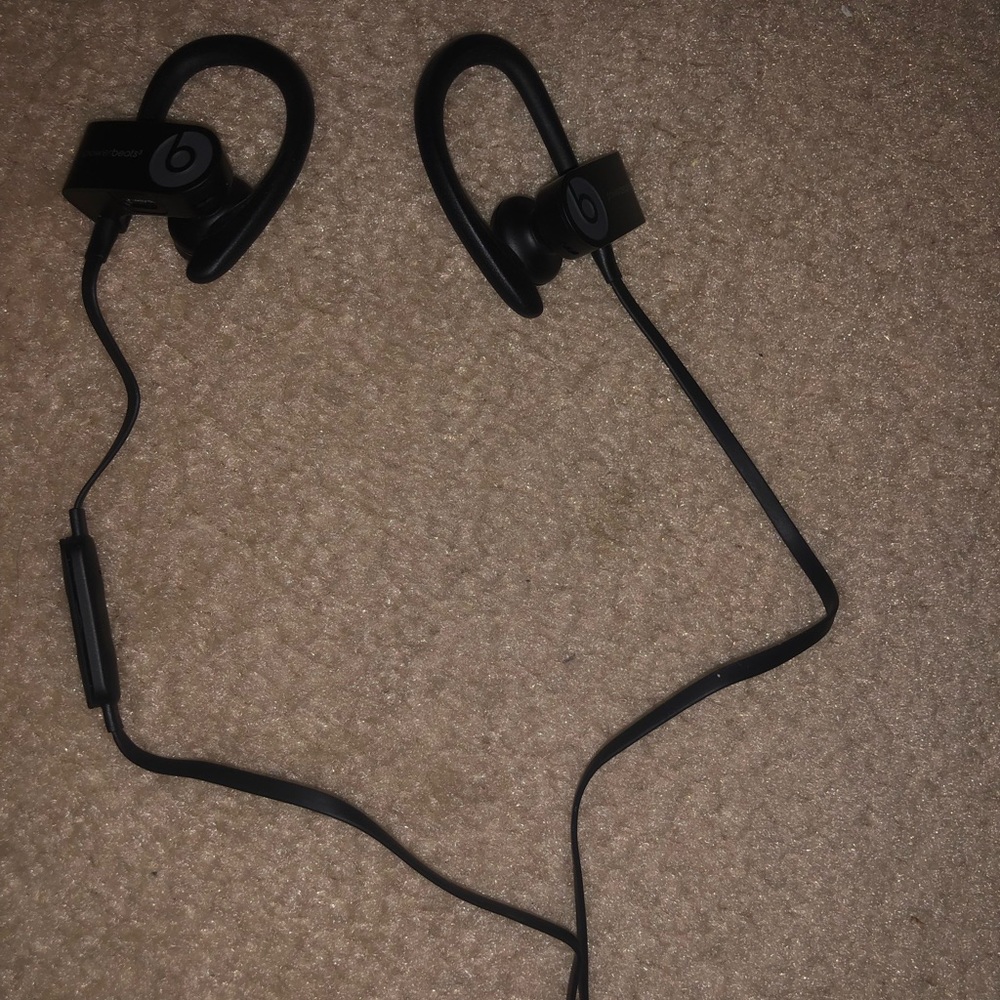 Powerbeats 3 wireless all black